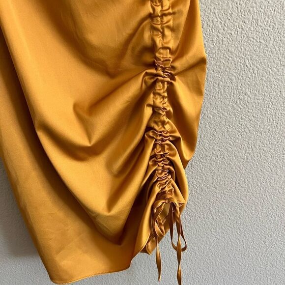 Guess Yellow Gold Satin Ruched Side Dress - Picture 3 of 6